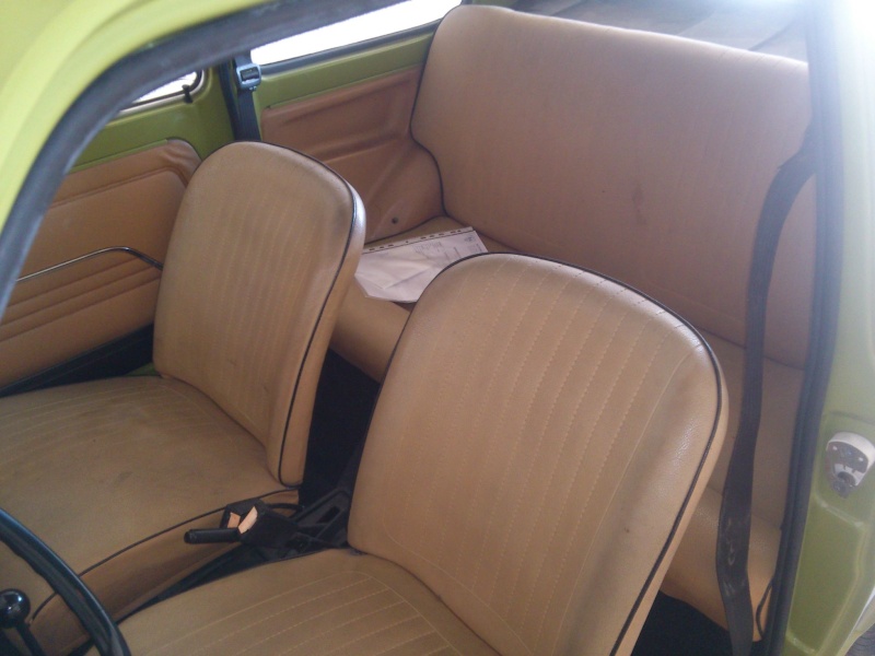 Consiglio per pulitura interni in simil pelle Fiat 126 prima serie Image010