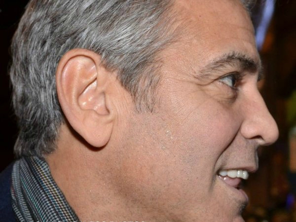George Clooney George Clooney George Clooney! - Page 7 French11