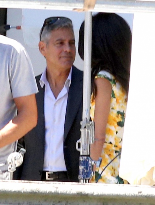 George Clooney and JEAN DUJARDIN doing a new NESPRESSO SPOT - Page 2 Mauer110
