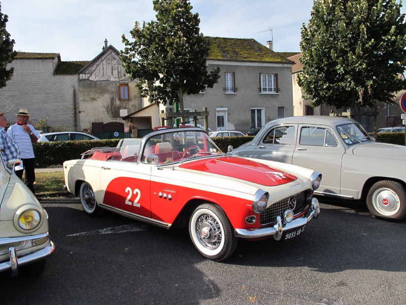 Bourse expo auto retro de Bray sur seine Img_2910