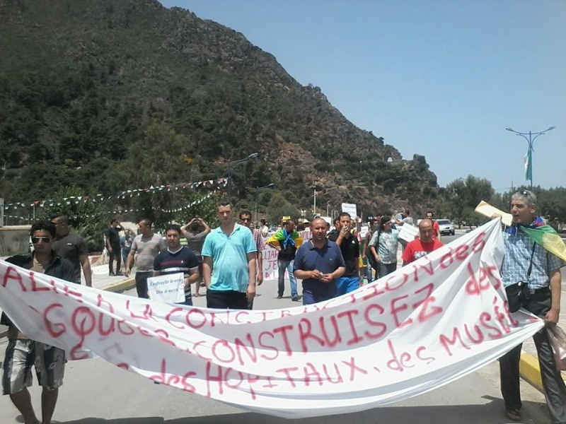 Aokas: Marche contre l'inquisition pour la liberté de conscience 05 Juillet 2014 10520027