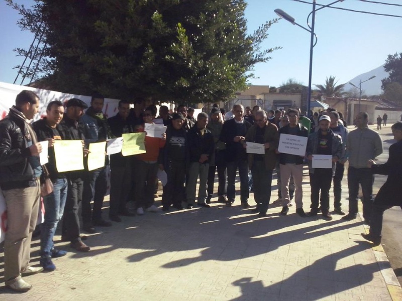 Rassemblement de solidarité avec Kamel Daoud à Aokas mardi 23 decembre 2014 - Page 3 1210
