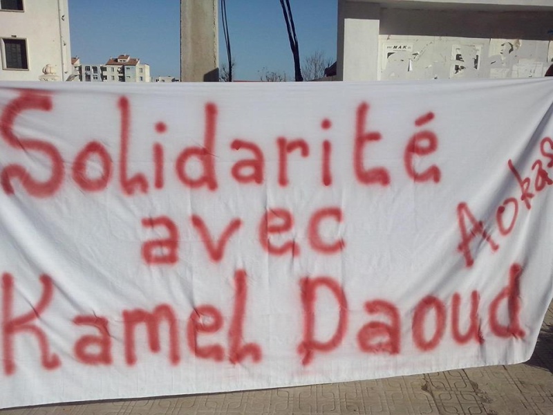 Rassemblement de solidarité avec Kamel Daoud à Aokas mardi 23 decembre 2014 - Page 3 1224