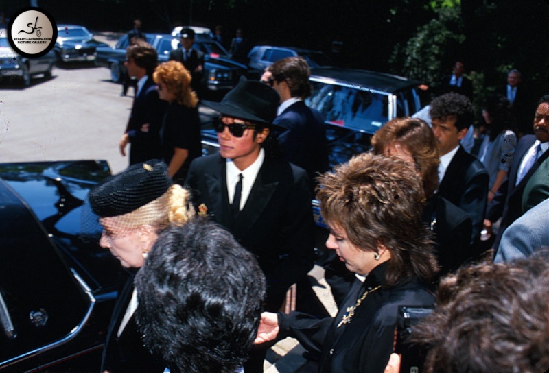 Funeral de Vincente Minnelli (1986) 00318