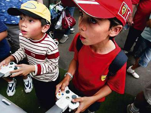 ألعاب الفيديو تساعد الأطفال في التغلب على مشكلة التلعثم 12855010