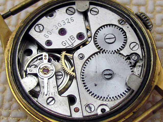 une ancienne Glashutte T182810