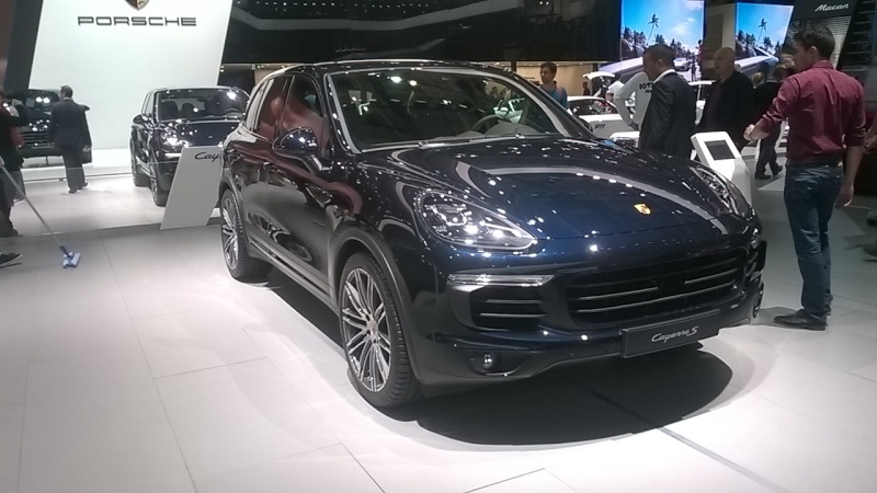 Mondial de l'automobile 2014, Paris : Qui va quand ? - Page 2 Cayenn10