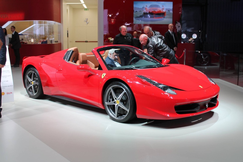 Mondial de l'automobile 2014, Paris : Qui va quand ? - Page 2 Ferrar12