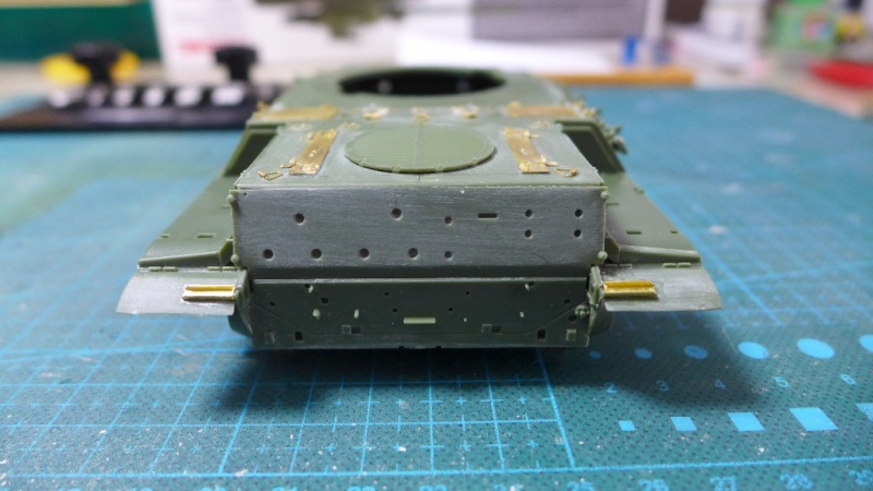 AMX-30B von Meng Models in 1:35 P1030218