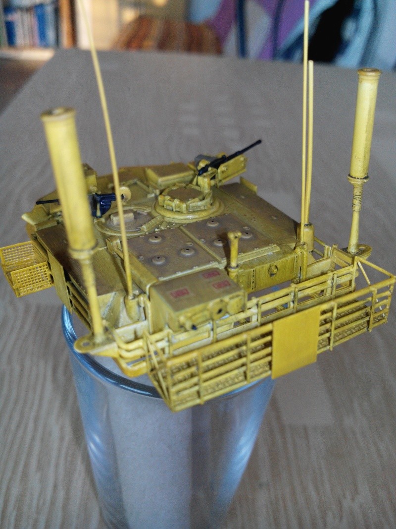 char lourd us.abrams M1 mine roller.1/72 trumpeter. - Page 3 Img_2910