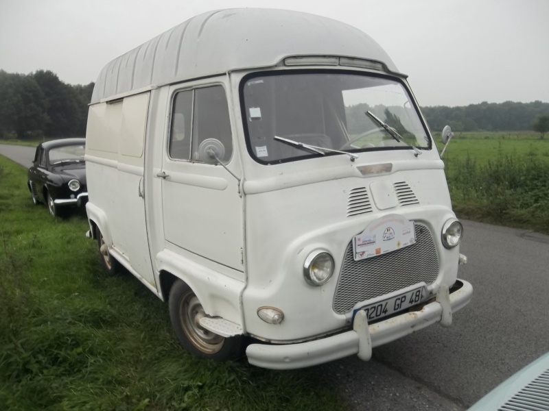 6eme rassemblement de renault 4CV en Belgique 4cv_2021