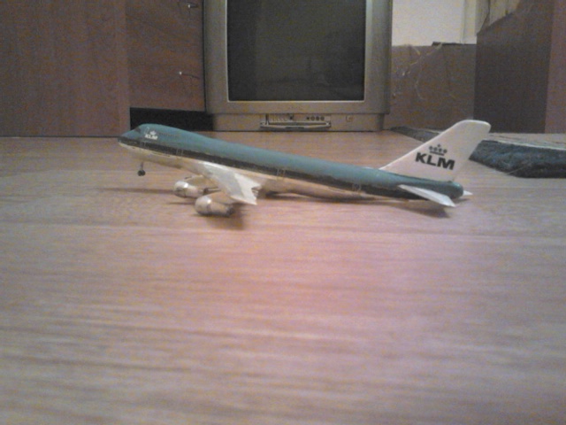 boeing 747-200 KLM au 1:420 revell Dsc_1414