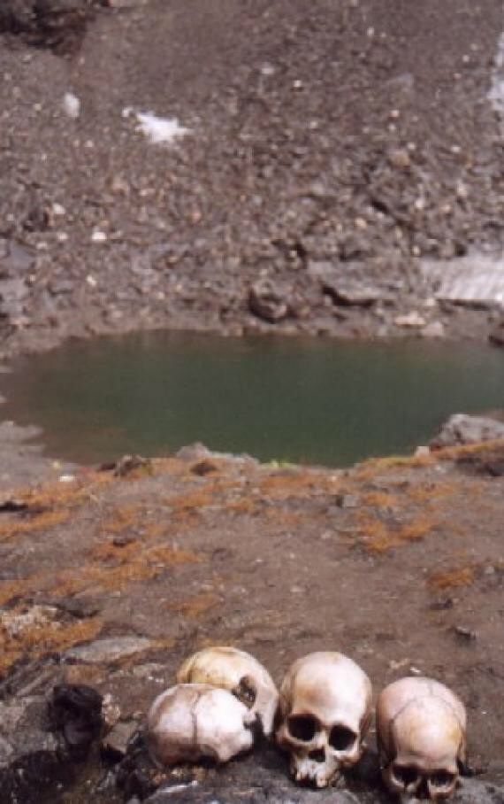 Roopkund, el lago de los esqueletos. Image13