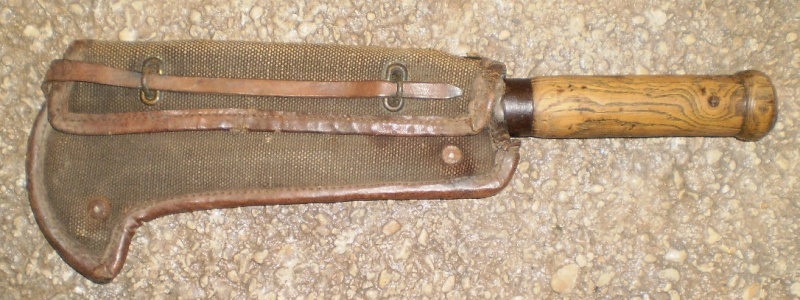 (H)VENDUE serpe française datée 1914 avec étui ersatz VENDUE P9012310