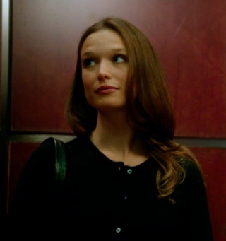 4x07 "Wallflower" Mv5bmt34