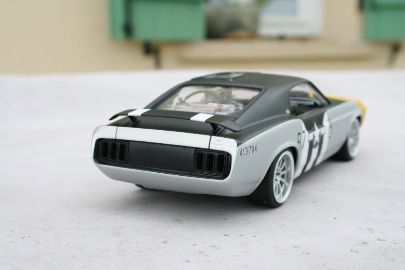 '70 Ford Mustang Boss 429 2'n1 "Street Machine" (Revell) [Terminée] 0610