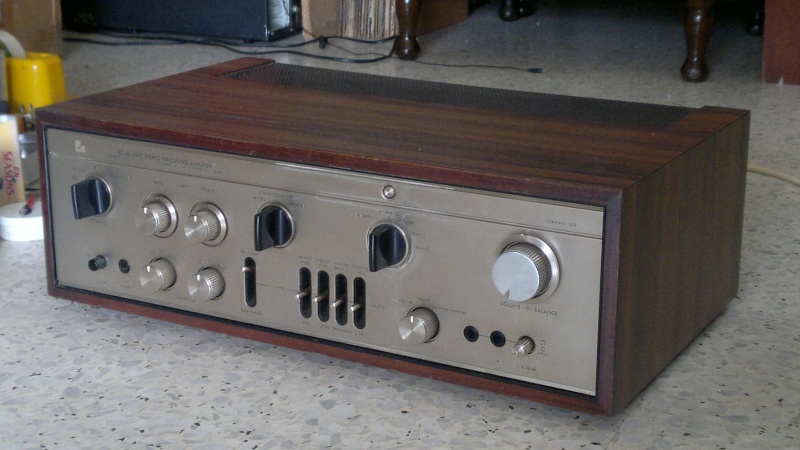 Luxman L-309 integrated amplifier (Sold) 10072010