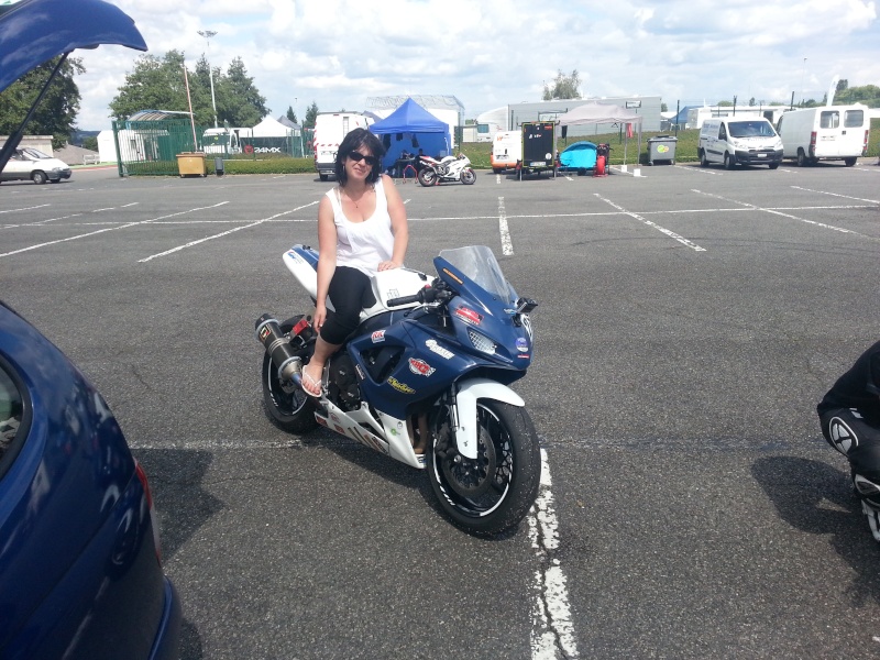 [COMPTE RENDU] Journée piste à Magny Cours Img_2015