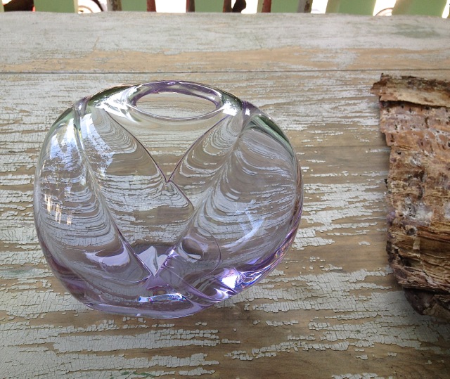 ID Help & Color Change Vase Question - Michael Shearer? Colorc10