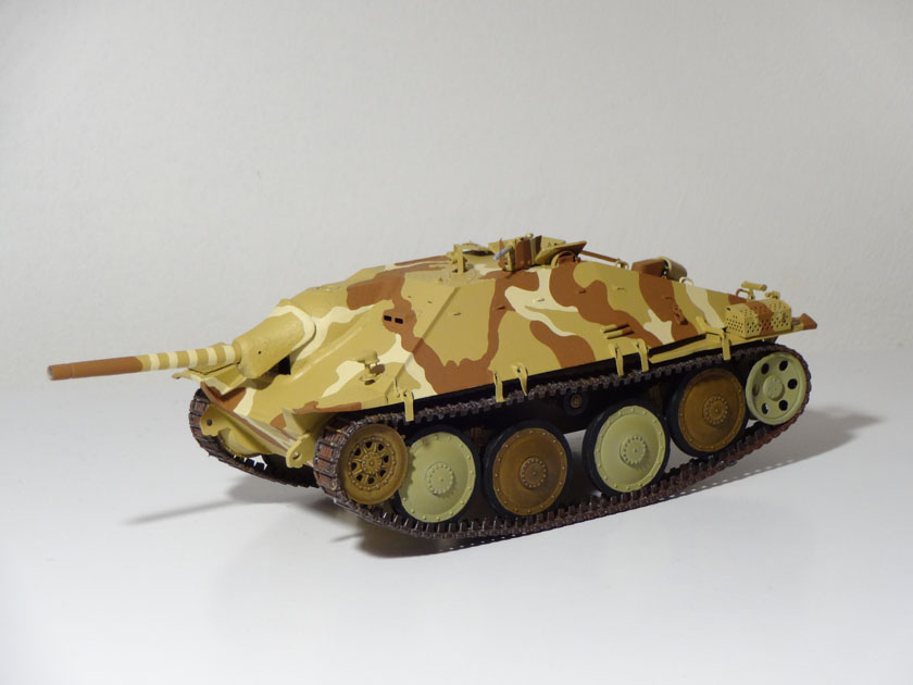 Bruno (Nobru) : Sd.Kfz. 138/2 Hetzer Russkaya Osvoditelnaya Armiya en Tchécoslovaquie en Mai 1945.  [ ITALERI 1/35° ] + P.D. [ ABER 35112 + 35114] ( Terminé ). - Page 4 Dsc00821