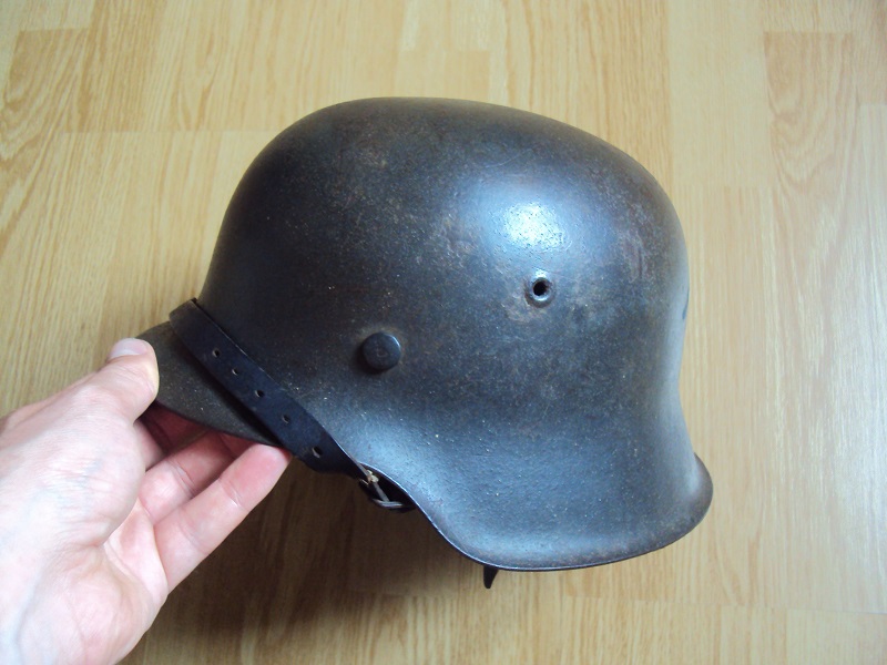 Casque allemand 1943-45 Dsc08110