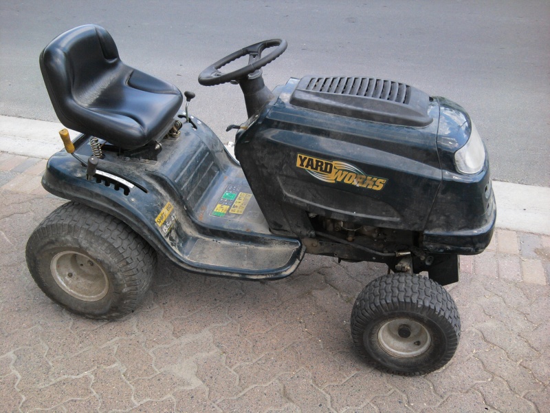 2006 MTD/YardWorks 15.5HP/42" General Romper 2014-013