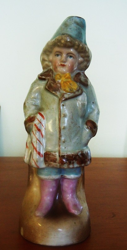 Figurine porcelaine russe ? Dscn7110