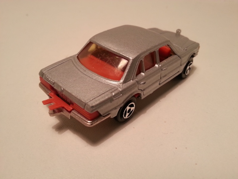 N°249 MERCEDES 450 20141117