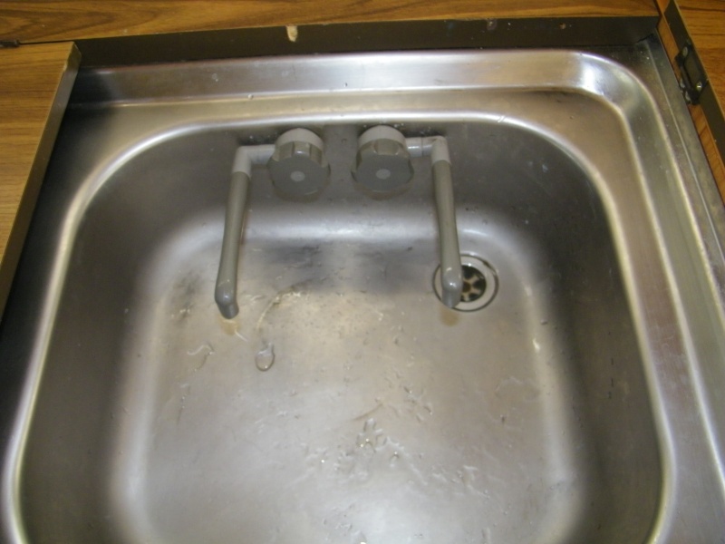 réparation robinet 01510