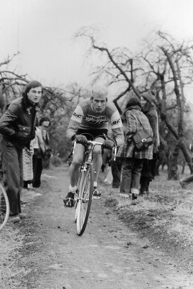 Cyclo-cross BIC en noir et blanc Csmper18