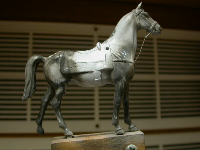 MM. Napoléon à  cheval (acrylique) Dscn8610