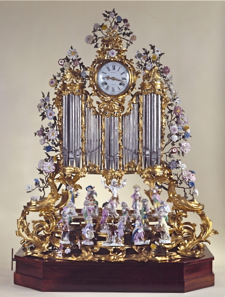 pendules - Horloges et pendules du XVIIIe siècle Moisy_10