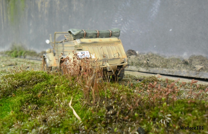 Kübelwagen 1 24 - Kübelwagen 999 Leichte Afrika Division Grèce 1943 (Hasegawa 1/24) In Situ Sans_t96