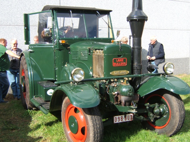 80 photos de la plus belle collection de tracteurs d'encetre Dscf4285
