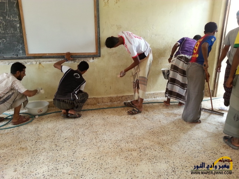 الحملة التطوعية لتنظيف مدرسة الزبيري بمعبر 2710