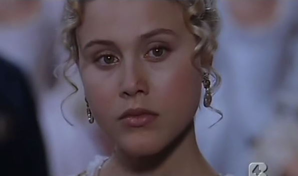 Un film sur Marie-Caroline: "Ferdinando e Carolina", par Lina Wertmüller (1999) Zferd_13