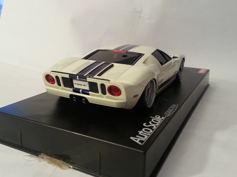 Mon garage, mes carrosseries. - Page 2 20141214
