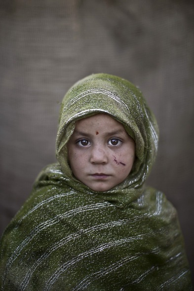 Des Portraits Saisissants d’Enfants Réfugiés Afghans 816
