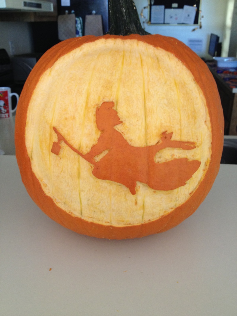 Terrifyingly Fun Pumpkin Carving Contest! Untitl10