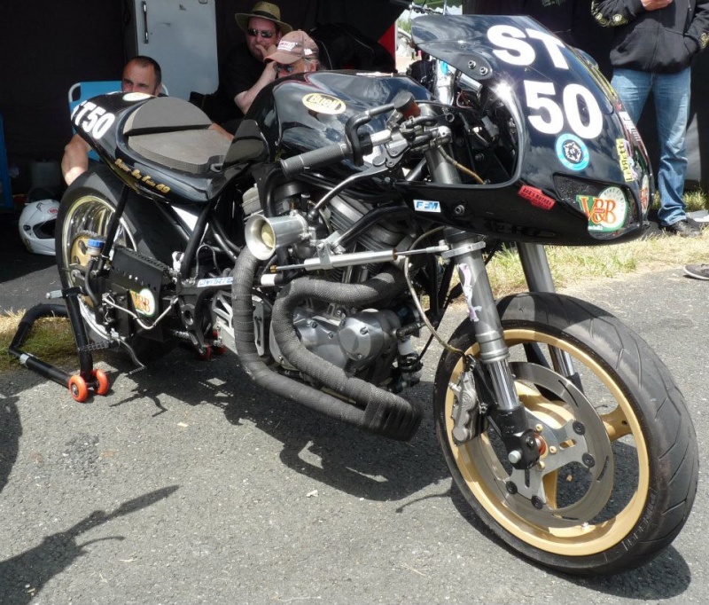 Championnat de France de Dragster moto : Victoire d'un BUELL 37643110