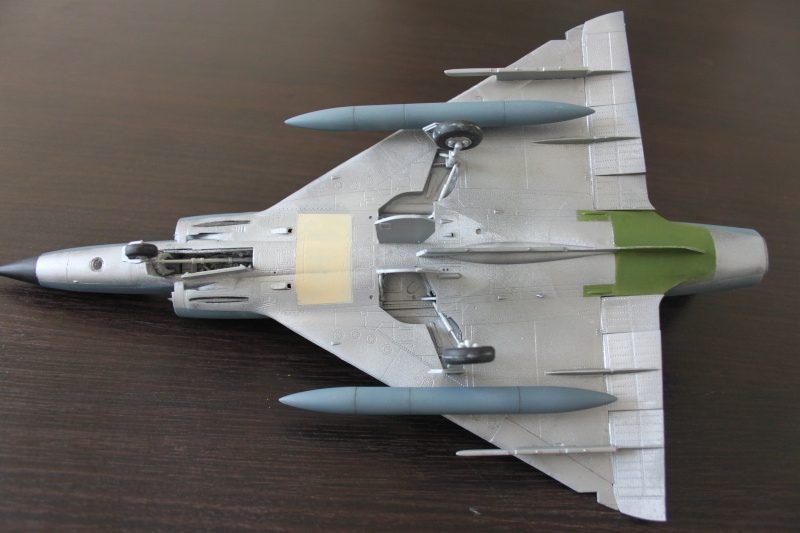 [Hobby Boss] 1/48 - Dassault Mirage IIIC  Img_0033