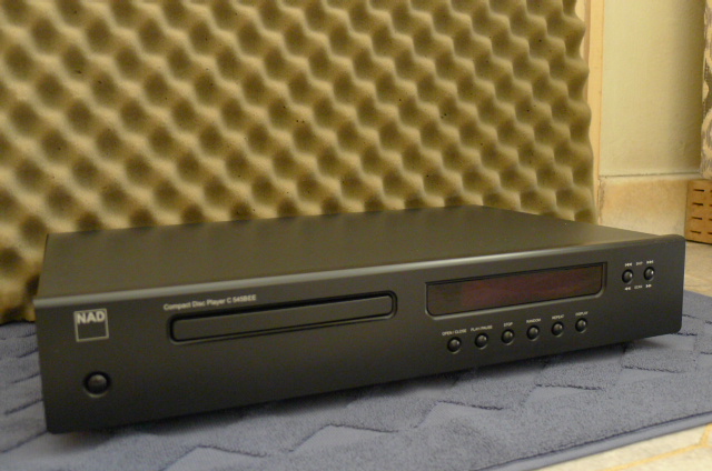 NAD C545BEE CD Player (SOLD) P1090016