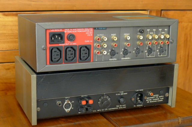 Classic QUAD 44 Preamplifier and QUAD 405 Power Amplifier (Used) SOLD P1090114