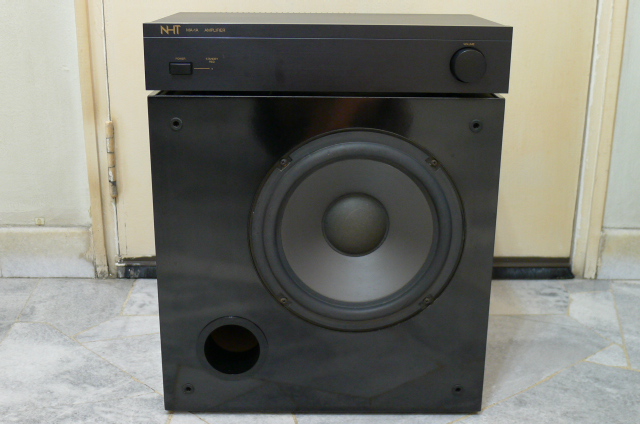 NHT MA-1A Monaural Amplifier and SW2P Powered Subwoofer System (Used) SOLD P1090124