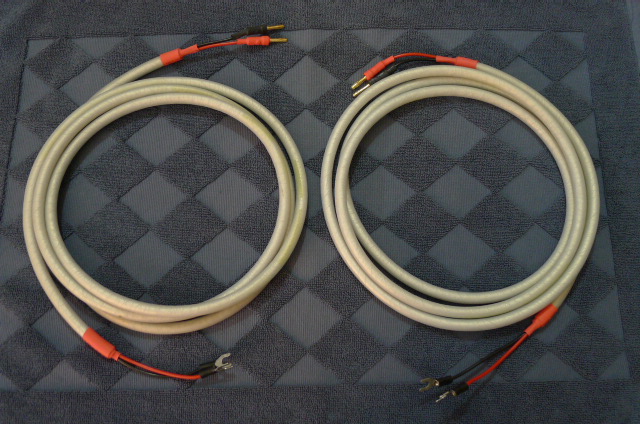 The Cord Company Carnival Silver Screen Speaker Cable-2.5m (Used)  P1090367