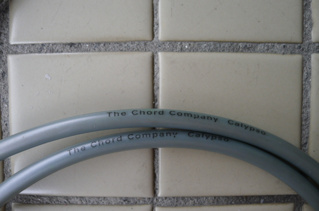 The Chord Company Calypso Interconnect - 1m pair (Used) SOLD P1090912