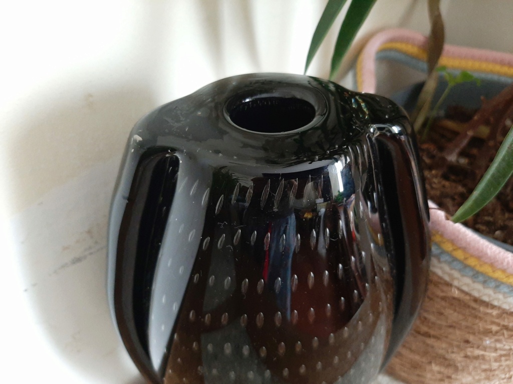 Large Black Art Vase - Julien MacDonald, Debenhams Star  20230715
