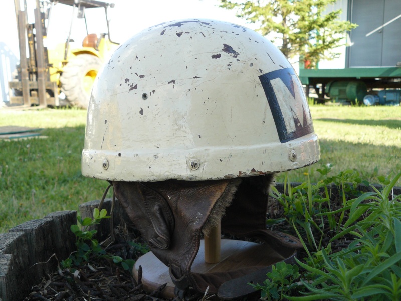  Canadian first pattern fiber Dispatch Rider helmet flashed to the Military Police Pictur30