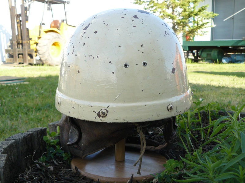 Canadian first pattern fiber Dispatch Rider helmet flashed to the Military Police Pictur31