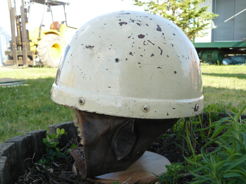 Canadian first pattern fiber Dispatch Rider helmet flashed to the Military Police Pictur32